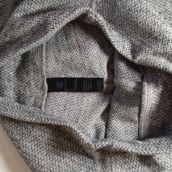 NWOT Kyodan Grey Leggings size XS - Picture 3 of 6